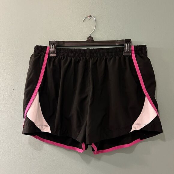 NWOT … NIKE “Size: XL” Performance Shorts - Picture 1 of 4